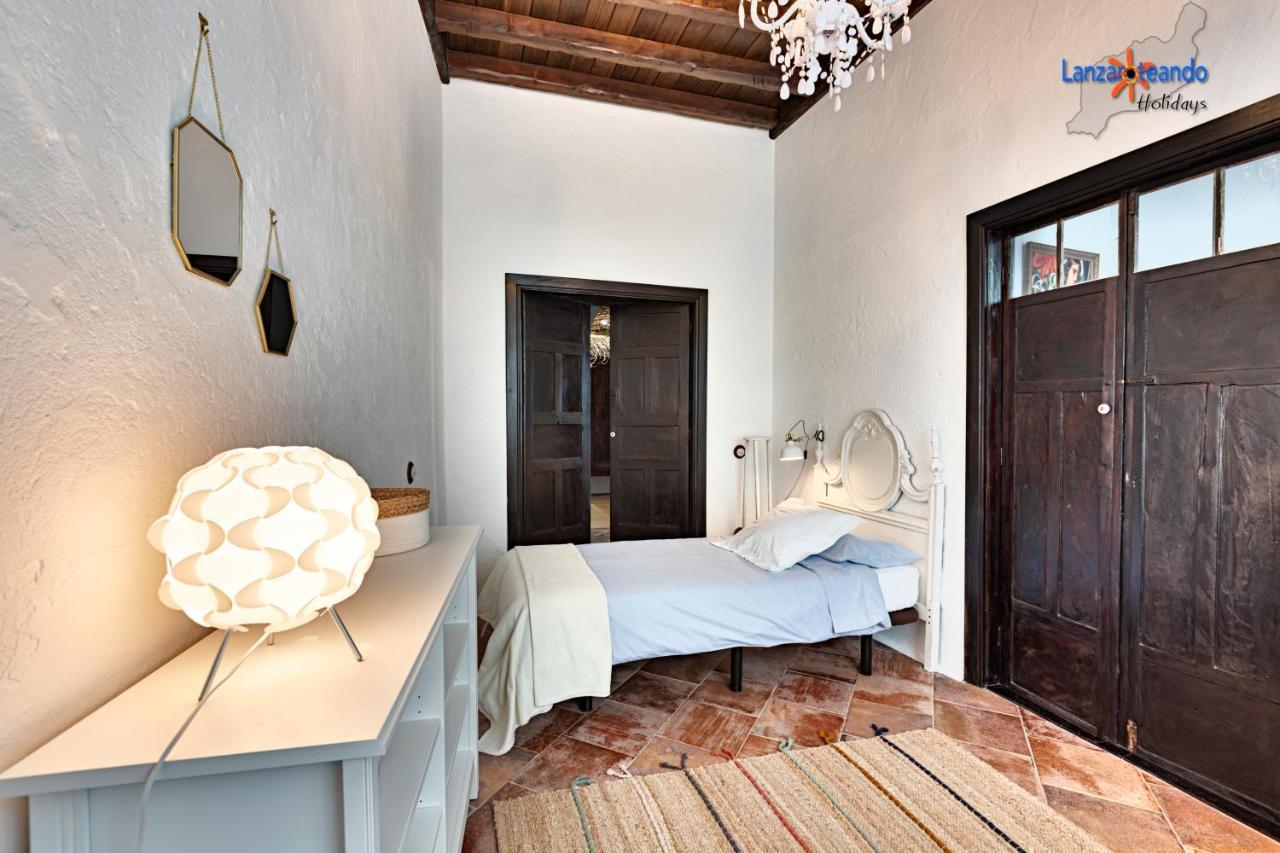 Vivienda Vacacional El Patio De Franky テギセ エクステリア 写真